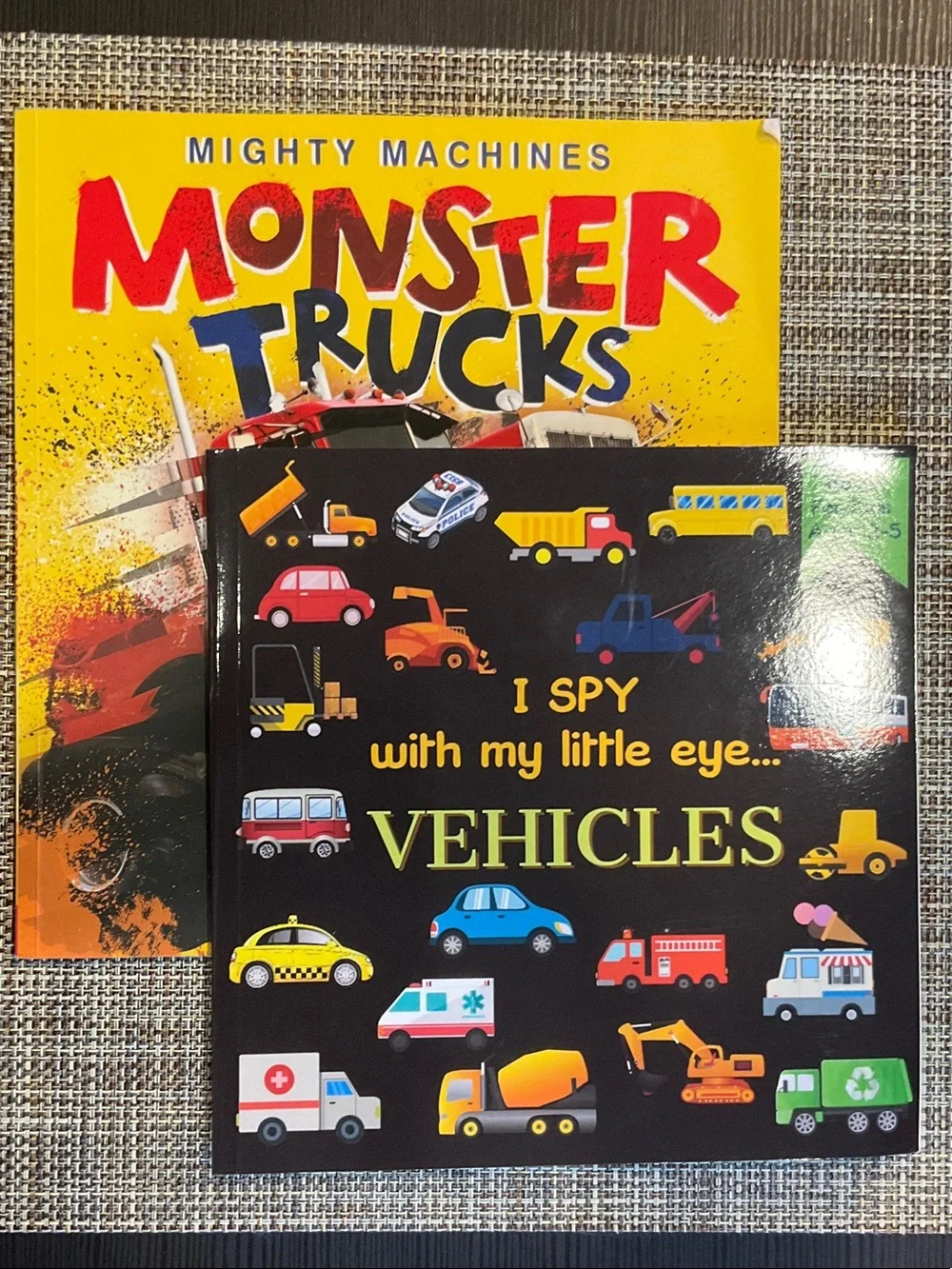 2 vehicles children’s books NWT